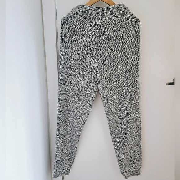 American Eagle Snowday Jogger - Picture 4 of 5